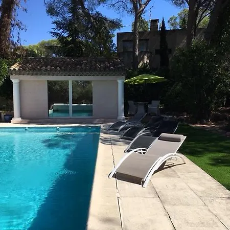 Bed & Breakfast Charme Et Detente