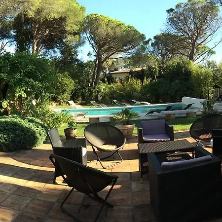 Bed & Breakfast Charme Et Détente 3*