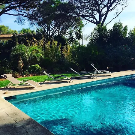 Bed & Breakfast Charme Et Détente 3*